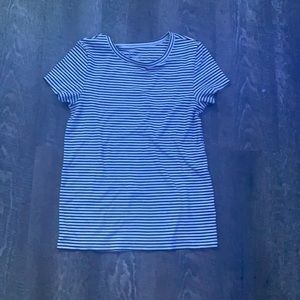 Fitted top by the brand art class worn once!
